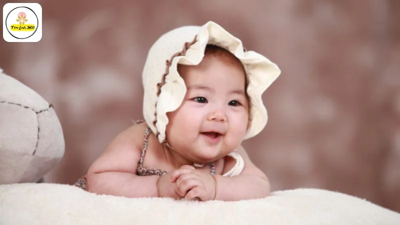 Giải mã giấc mơ thấy sinh con gái