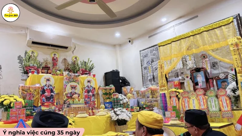 Buổi cúng 35 ngày cho người mới mất